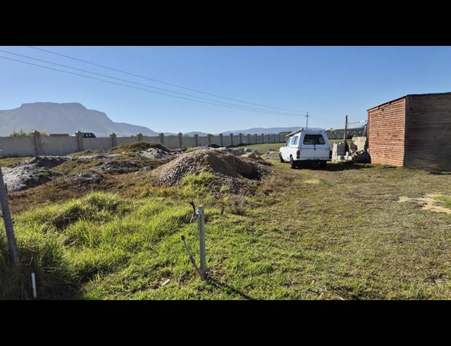 LAND FOR SALE IN FRANSKRAAL